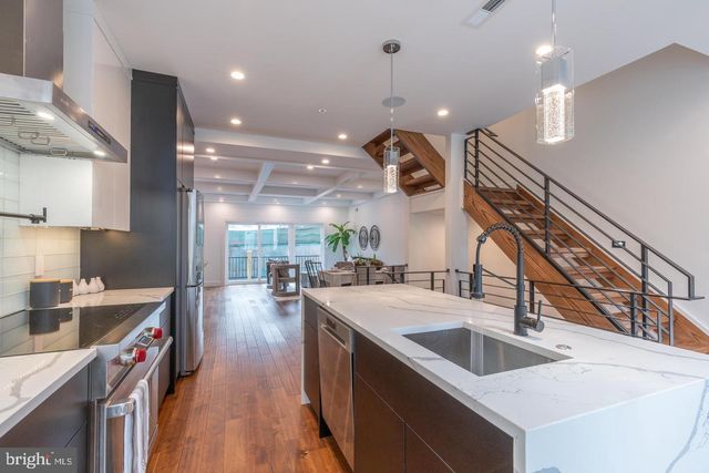 1111 E DUNTON ST, Philadelphia, PA 19123