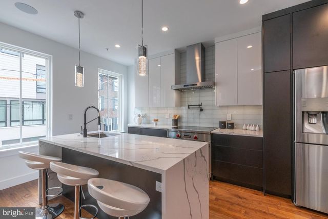 1111 E DUNTON ST, Philadelphia, PA 19123