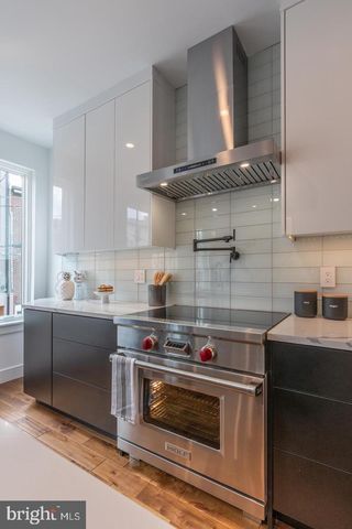 1111 E DUNTON ST, Philadelphia, PA 19123