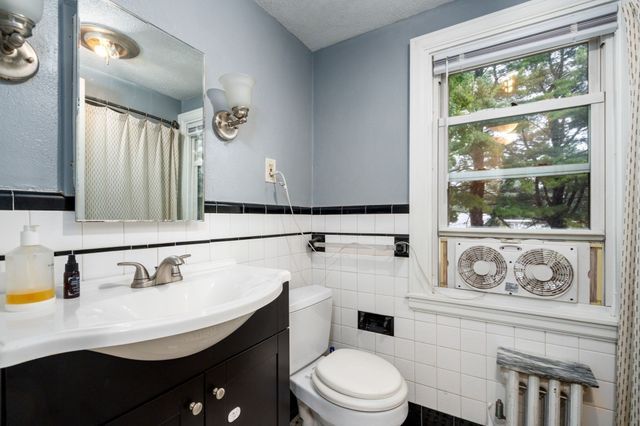 43 Winsor St, Ludlow, MA 01056
