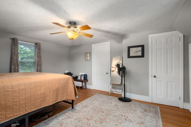 43 Winsor St, Ludlow, MA 01056