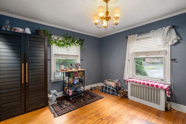 43 Winsor St, Ludlow, MA 01056