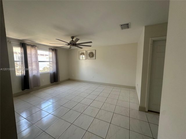 9062 SW 147th Ct, Miami, FL 33196