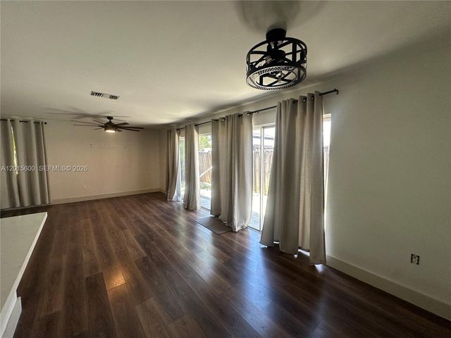 9062 SW 147th Ct, Miami, FL 33196