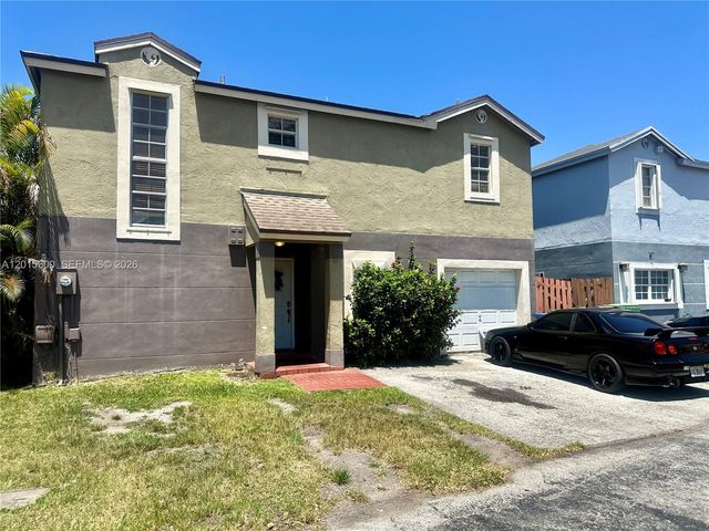 9062 SW 147th Ct, Miami, FL 33196