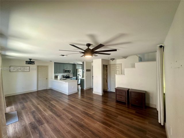 9062 SW 147th Ct, Miami, FL 33196