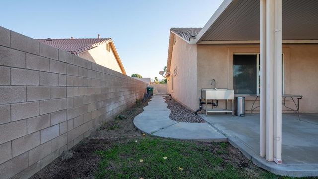 80612 Declaration Avenue, Indio, CA 92201