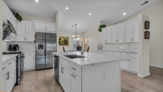 80612 Declaration Avenue, Indio, CA 92201