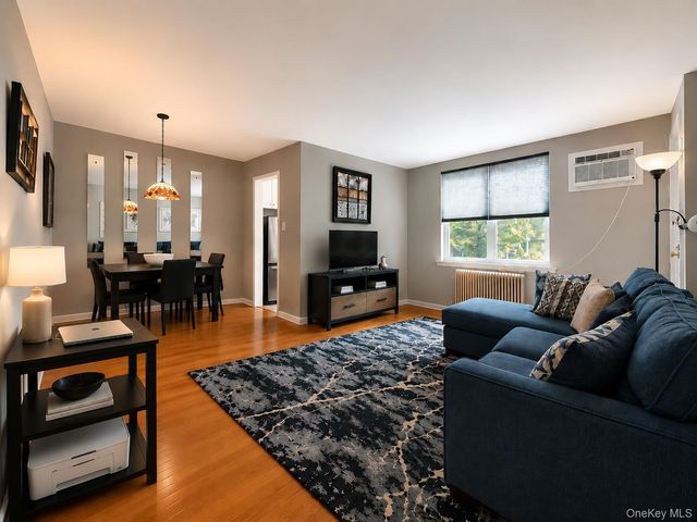 36-14 Utopia Parkway F2, Flushing, NY 11358
