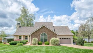 2135 Ona Rd, Crossville, TN 38572
