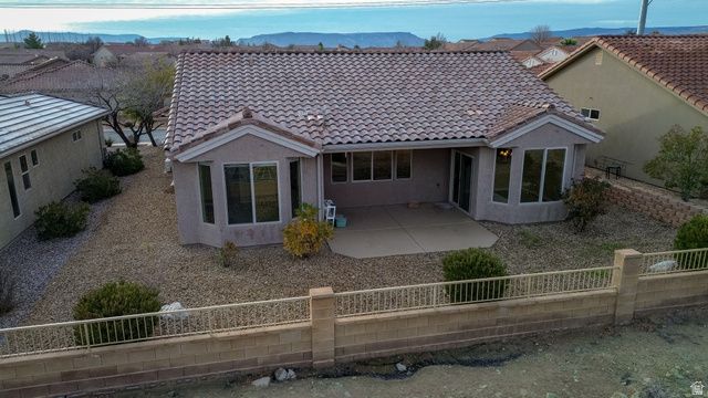 1334 W AMBASSADOR DR, St. George, UT 84770