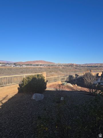 1334 W AMBASSADOR DR, St. George, UT 84770