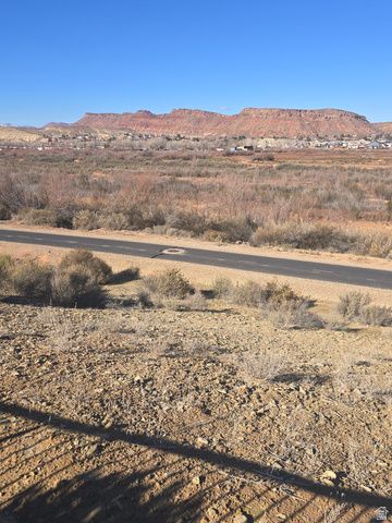 1334 W AMBASSADOR DR, St. George, UT 84770