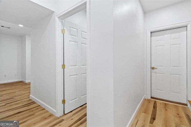 1711 Summit Glen Lane NE, Atlanta, GA 30329