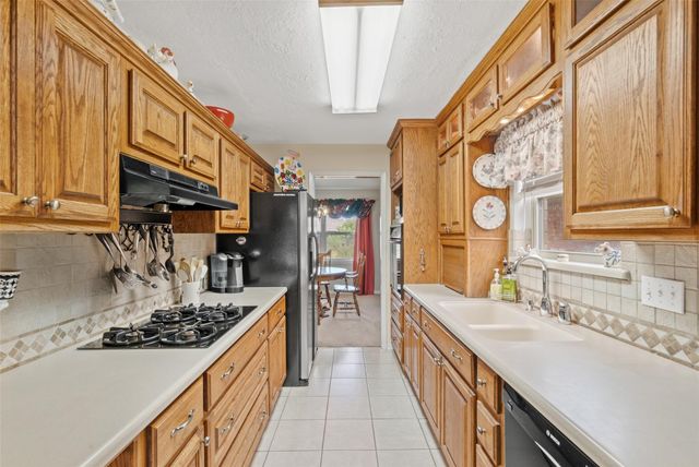 1118 S Amy Drive, Deer Park, TX 77536