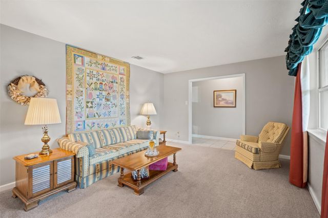 1118 S Amy Drive, Deer Park, TX 77536