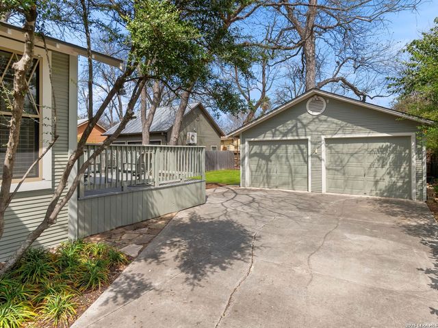 729 E Woodlawn Avenue, San Antonio, TX 78212