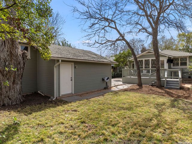 729 E Woodlawn Avenue, San Antonio, TX 78212