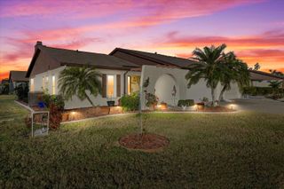508 FOXWOOD BOULEVARD, Englewood, FL 34223