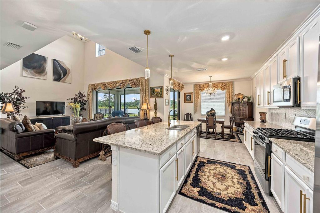 Image 13 of property listing at 17635 POLO TRAIL, Bradenton, FL 34211