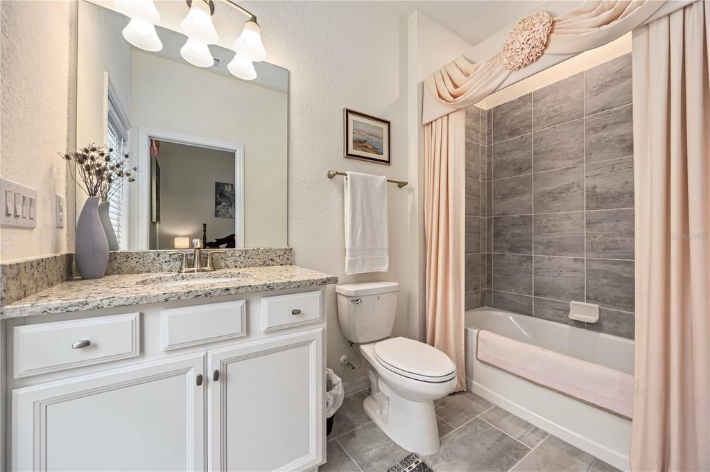 Image 29 of property listing at 17635 POLO TRAIL, Bradenton, FL 34211