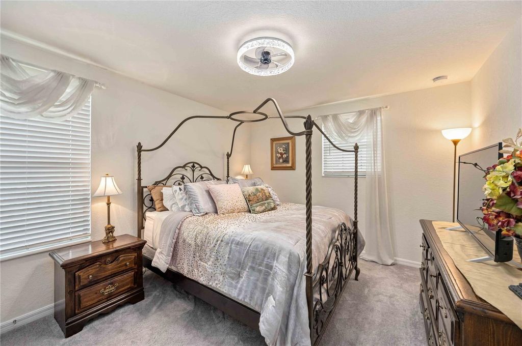 Image 41 of property listing at 17635 POLO TRAIL, Bradenton, FL 34211