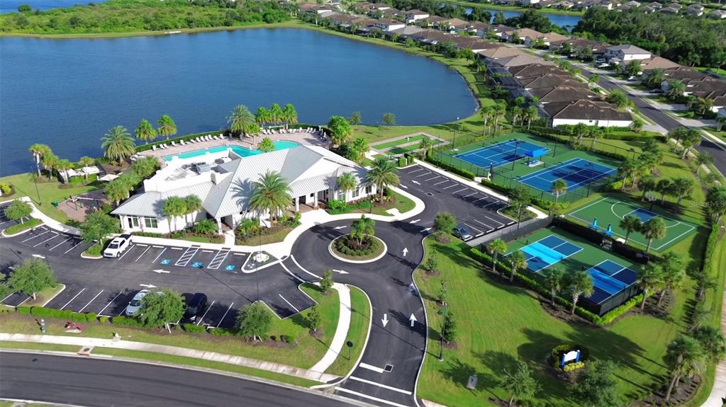 Image 68 of property listing at 17635 POLO TRAIL, Bradenton, FL 34211