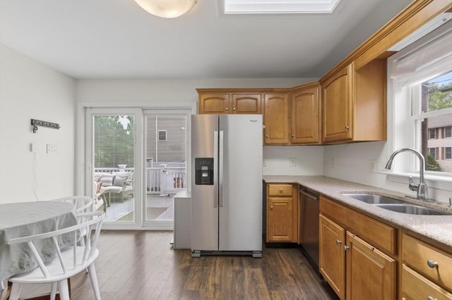 11 Rahway Rd, Burlington, MA 01803