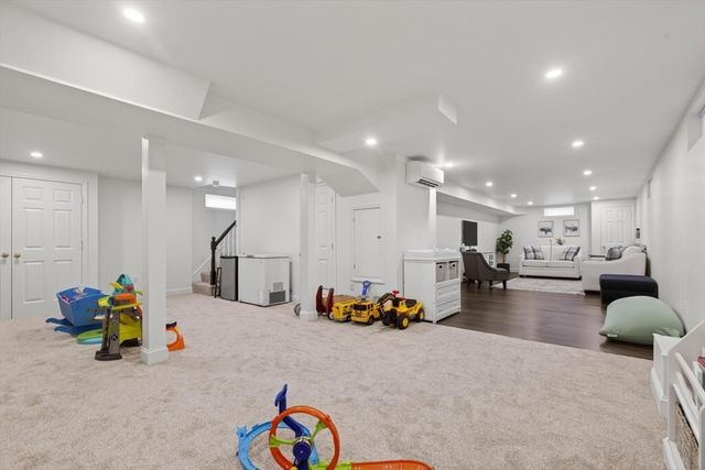 11 Rahway Rd, Burlington, MA 01803