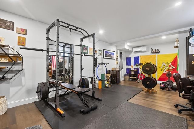 11 Rahway Rd, Burlington, MA 01803