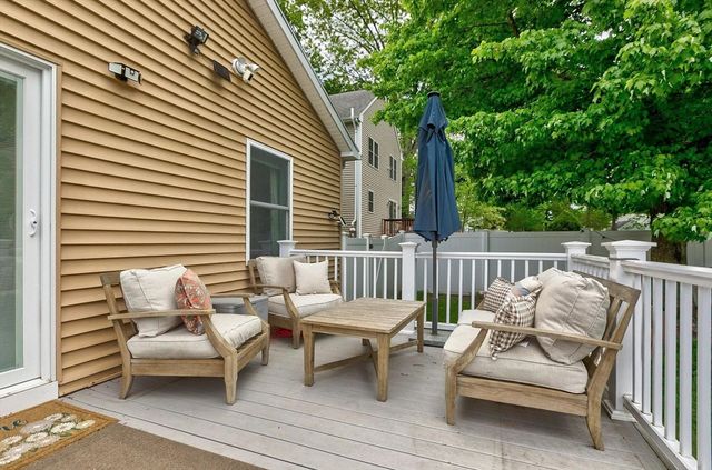 11 Rahway Rd, Burlington, MA 01803