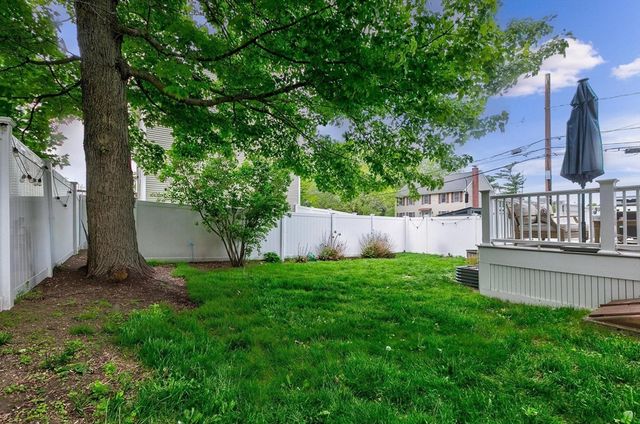 11 Rahway Rd, Burlington, MA 01803