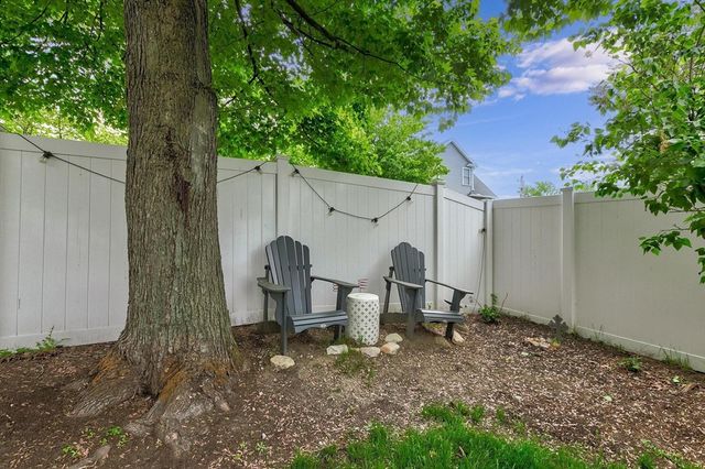 11 Rahway Rd, Burlington, MA 01803