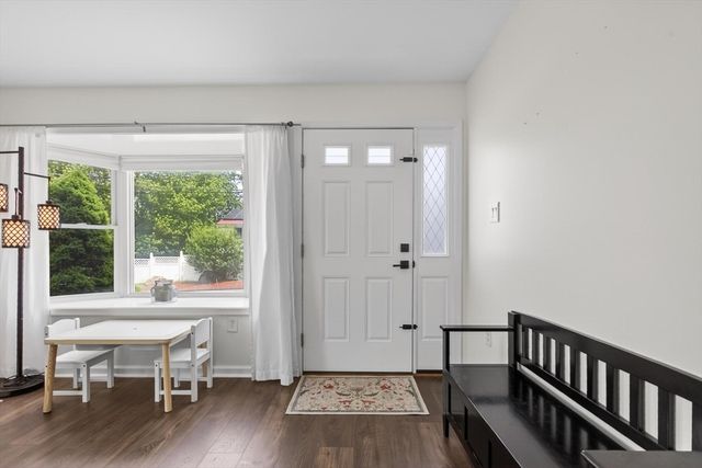 11 Rahway Rd, Burlington, MA 01803