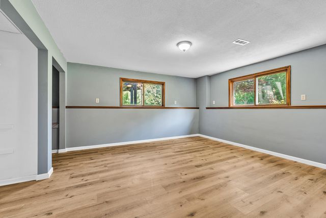 361 4th Street, Plainwell, MI 49080