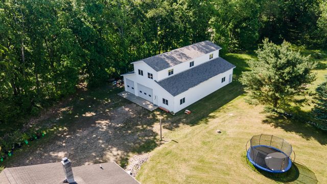 361 4th Street, Plainwell, MI 49080