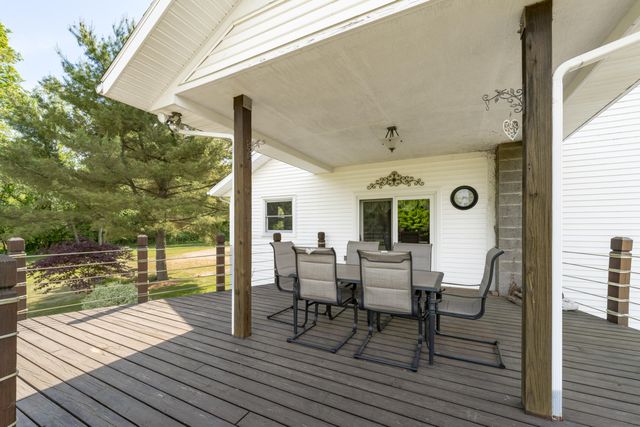 361 4th Street, Plainwell, MI 49080