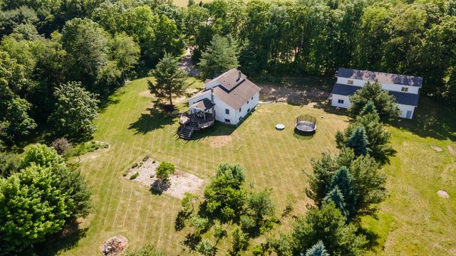 361 4th Street, Plainwell, MI 49080