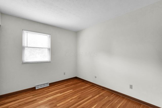 424 Lorraine Drive, Pickerington, OH 43147