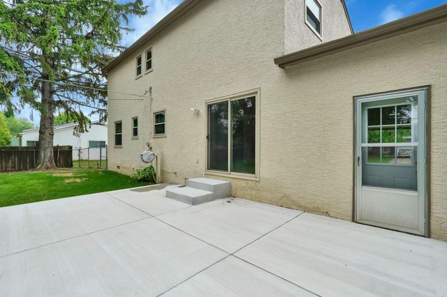 424 Lorraine Drive, Pickerington, OH 43147