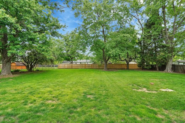 424 Lorraine Drive, Pickerington, OH 43147