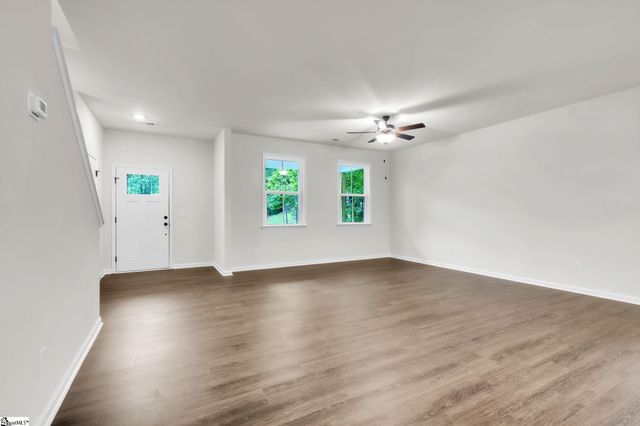 302 Satterfield Drive, Greenville, SC 29611