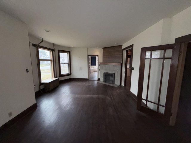 2402 JEFFERSON STREET, Two Rivers, WI 54241