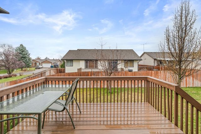 607 S Long Rd, Spokane Valley, WA 99016