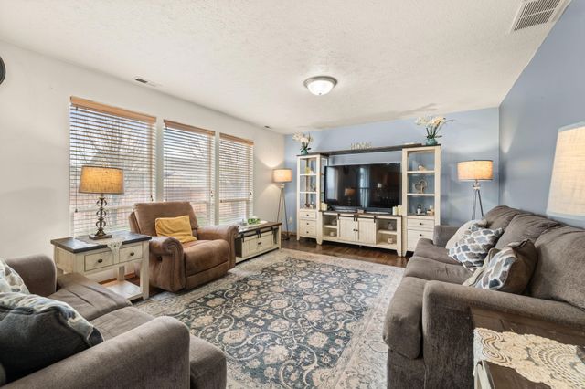 607 S Long Rd, Spokane Valley, WA 99016