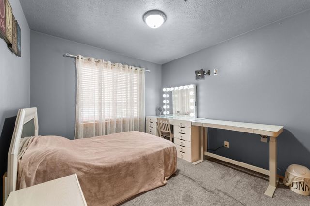 607 S Long Rd, Spokane Valley, WA 99016