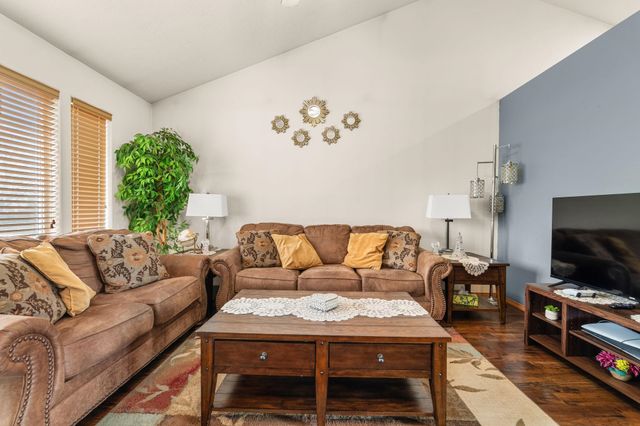 607 S Long Rd, Spokane Valley, WA 99016