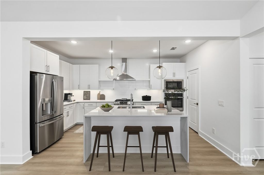Image 4 of property listing at 199 Mage Street, Savannah, GA 31302