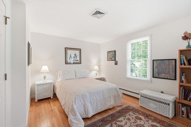 98 Bray Farm Rd S, Yarmouth, MA 02675
