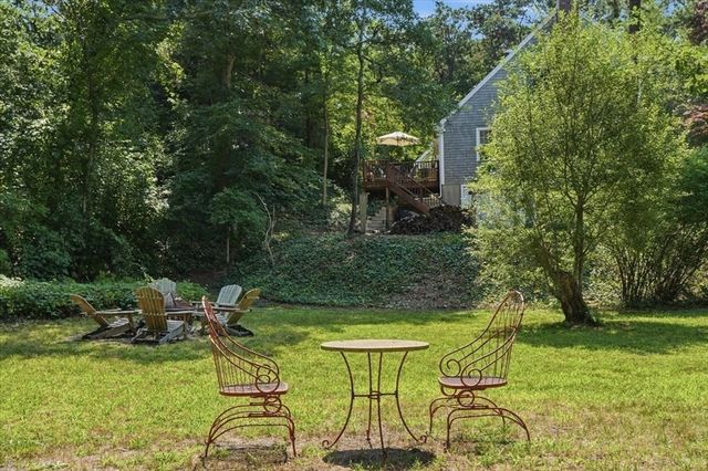98 Bray Farm Rd S, Yarmouth, MA 02675